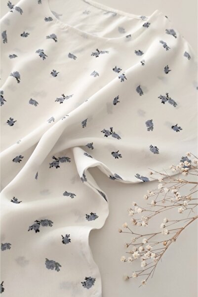 Miccolatte Baby and Kids Frilly Floral Patterned Pareo