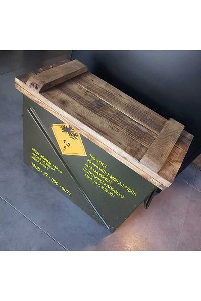 kho military design 47x22x41 cm. Metal Box Model with Wooden Lid