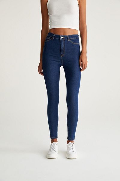 DeFacto Základné džínsy s úzkymi nohavicami Jeggnig s vysokým pásom - Super Skinny Fit Y2909Az22Au