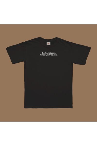 BSTLOVESYOU كتب ليست بنادق تي شيرت