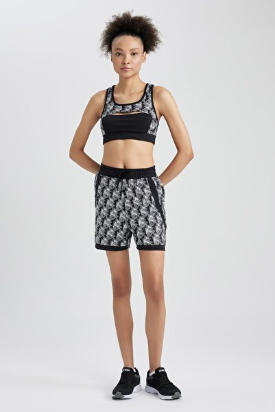 DeFacto Fit Standart Fit Sporcu Skuba Dalgıç Kumaş Şort