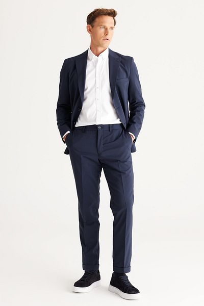 ALTINYILDIZ CLASSICS Férfi sötétkék Slim Fit Slim Fit fecskegalléros csíkos öltöny
