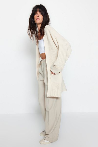 Trendyol Collection Stone Wide Fit Knitwear Cardigan TWOAW24HI00150