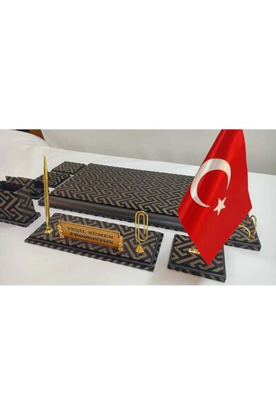 Yeşilsümen SİYAH DERİ VE KADİFEDEN OLUŞAN LÜX TASARIM KİŞİYE ÖZEL İSİMLİKLİ S...