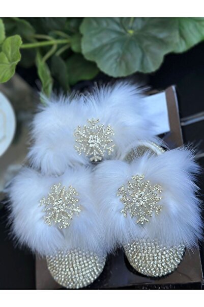 QUEEN AKSESUAR Luxury crystal rhinestone plated snowflake white feathered design baby girl shoes booties hairband set