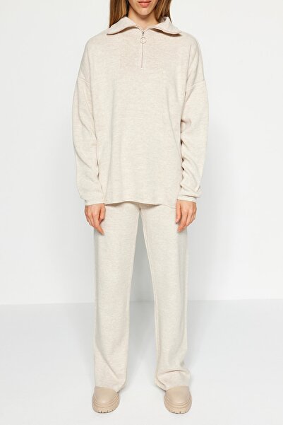 Trendyol Collection Széles szabású cipzáras kötöttáru szett - TWOAW24AU00026