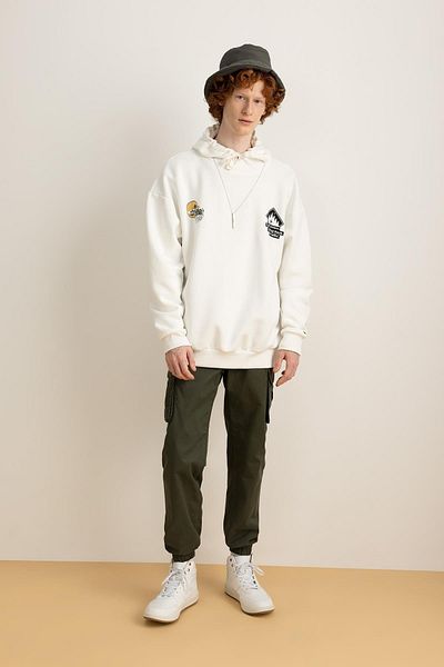 DeFacto Oversize Fit Hooded Printed Sweatshirt