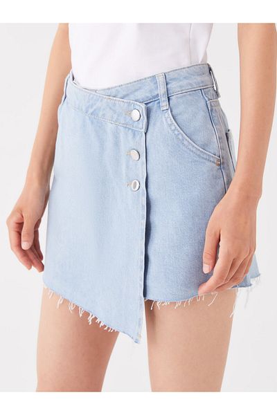 LC Waikiki Femei - Fusta standard cu pantaloni scurți drepte