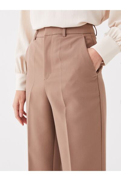 LC Waikiki Női egyenes nadrág sárgarépa kivágással