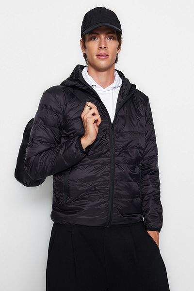 Trendyol Collection Black Water/ Wind Resistant Lightweight Puffer Jacket - With Portable Bag, Regular Fit TMNAW24MO00004