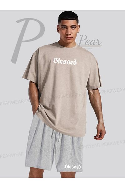 Pear Wear Blessed Printed Oversize T-Shirt Σορτς με κανονική εφαρμογή Σορτς T-Shirt Σετ διπλό