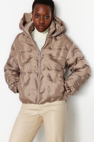 Trendyol Collection Водоотблъскващо яке с качулка от норка TWOAW24MO00128