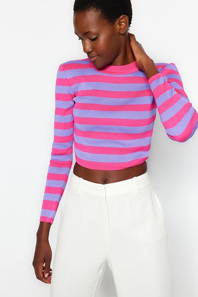 Trendyol Collection Pulover de tricotaj cu dungi Fuchsia Super Crop TWOAW24KZ00649