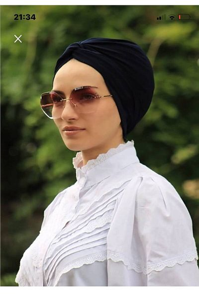 Nilbutik Ready Model Wrapped Bonnet