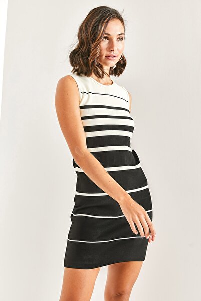 Bianco Lucci Dámské pruhované pletené šaty bez rukávů