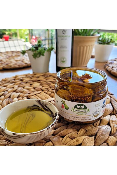 Germencik Organik Çörekotu Yağı Katkılı Zeytinyağlı Incir Kürü 330 Gr. 3 Adet (3x330 Gr)