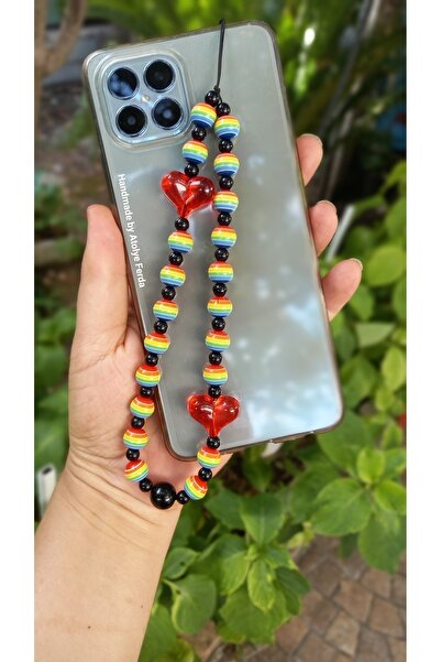 Atolye Ferda Kırmızı Kalp Figürlü Gökkuşağı Boncuklu Telefon Charmı Telefon Süsü