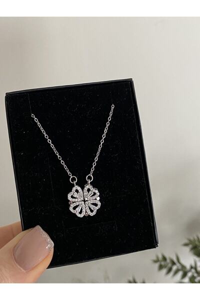 ACCESSORIES WORLD Çelik Zirkon Taşlı Mıknatıslı Gümüş Renk Kalp Kolye