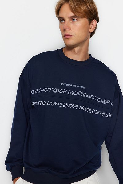 Trendyol Collection Navy Blue Oversize Crew Neck Printed Sweatshirt - TMNAW23SW00121