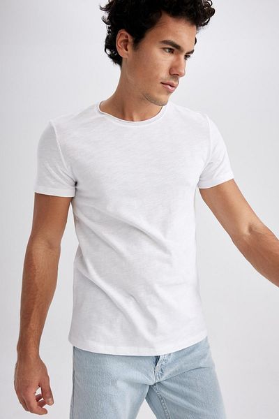 DeFacto Slim Fit Crew Neck Basic Short Sleeve 100 Cotton T-Shirt M4789az23sm