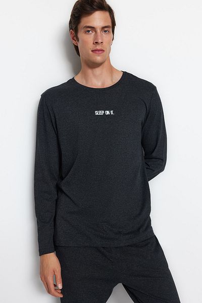 Trendyol Collection Sada pyžama Regular Fit s antracitovým barevným potiskem - TMNAW24PT00005
