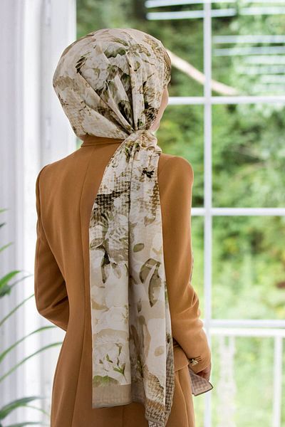Vissona Γυναικείο σάλι πολυτελείας Medina Silk Beige-4