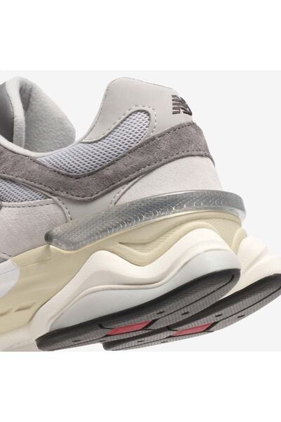 New Balance 9060 Rain Cloud Gray - Women's Sports Shoes U90600GRY