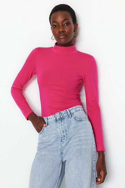 Trendyol Collection Fuchsia Rollkragen Strickbody mit Druckknöpfen TWOAW21BD0008