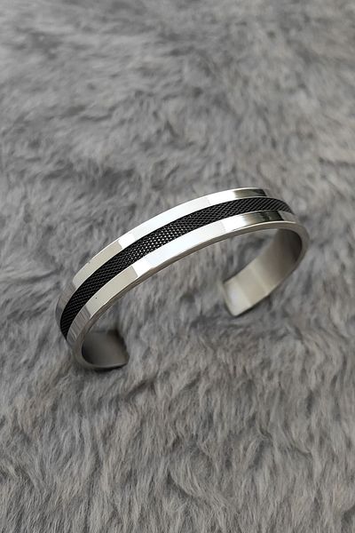Chavin Men's Bracelet - Black Cuff Design, Steel Material et89sy