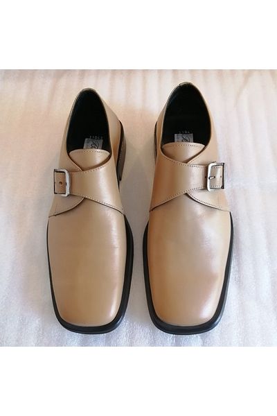 Butik Tülin Men's genuine leather beige side belt buckle hard neolite sole heavy wood heel loafer shoes