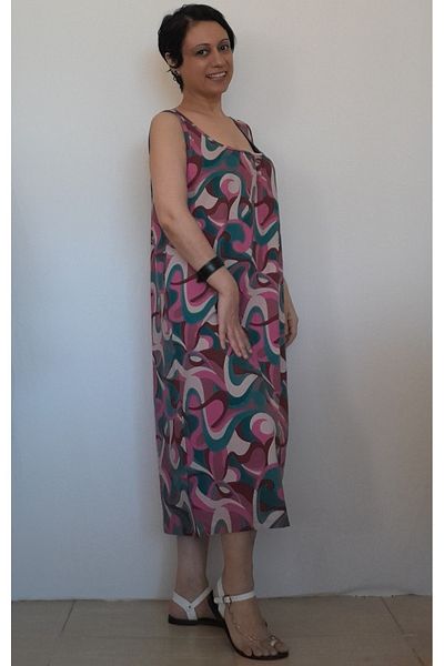 Mertcan Butik Φόρεμα από χτενισμένο βαμβακερό βισκόζη με ροζ σχέδιο με συσπειρωμένο μπροστινό και πίσω μέρος