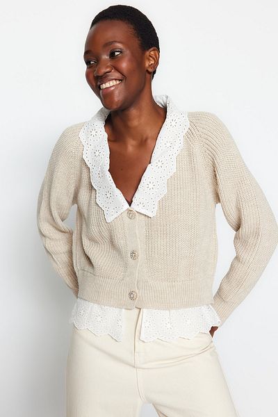 Trendyol Collection V-nyakú Stone Crop kötöttáru kardigán - Garni részletekkel TWOAW24HI00221