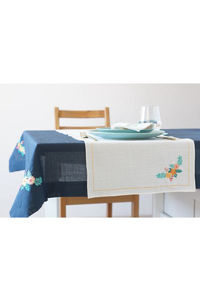 caka home design Runner Branched Rose (Ecru Floor)
