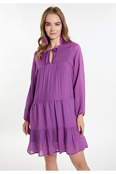 Izia Midikleid Im Striefdesign