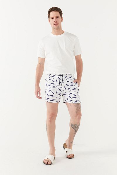White capri deals pants for men