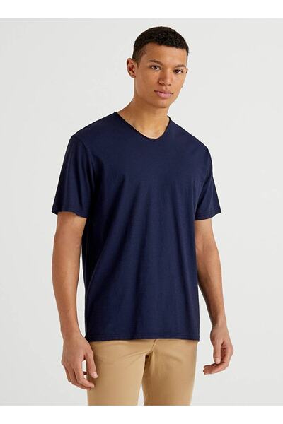 Benetton Tricou pentru bărbați, albastru marin, cu decolteu în V 123P3JE1J4264