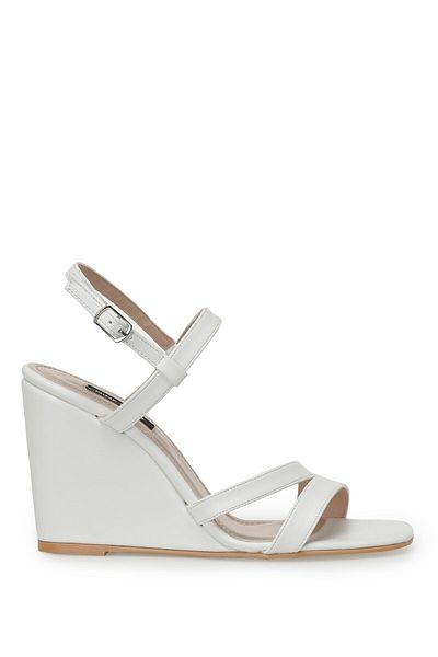 Nine West MOEX 3FX White Women's Wedge Heel Sandals