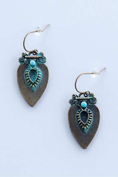 Lila Rosa Ethnic Authentic Design Brass Earrings