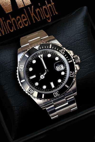 Michael Knight Men's Wristwatch in Special Box