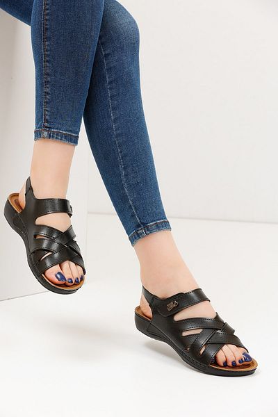 ALTUNTAŞ -Women's Velcro Orthopedic Soft Sole Summer Sandals Model - Black