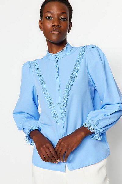 Trendyol Collection Modrá krajková bavlněná košile TWOAW21GO0077