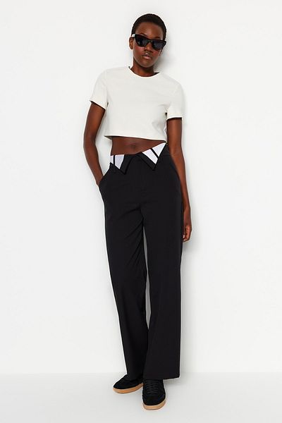 Trendyol Collection Black Belt Detailed Straight Cut Woven Trousers TWOAW24PL00303