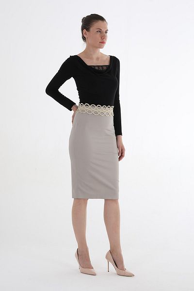 Balizza BLZ-BELI EMBROIDERED SKIRT WITH SLIT ON THE BACK