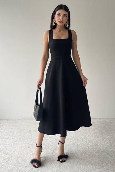 vuvutasarım Damen-Abendkleid mit quadratischem Kragen und dicken Trägern in Midi-Länge in Schwarz 151
