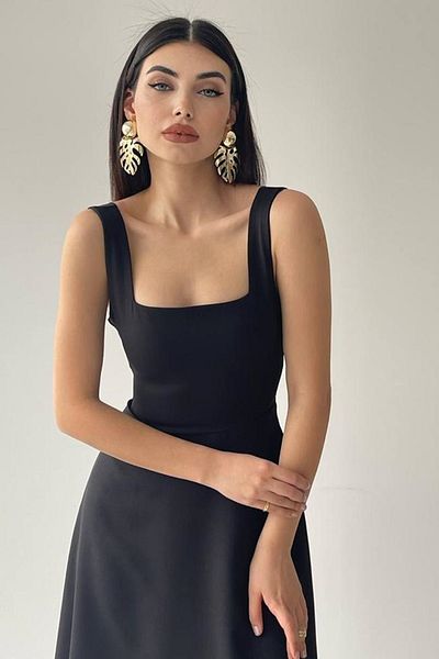 vuvutasarım Damen-Abendkleid mit quadratischem Kragen und dicken Trägern in Midi-Länge in Schwarz 151