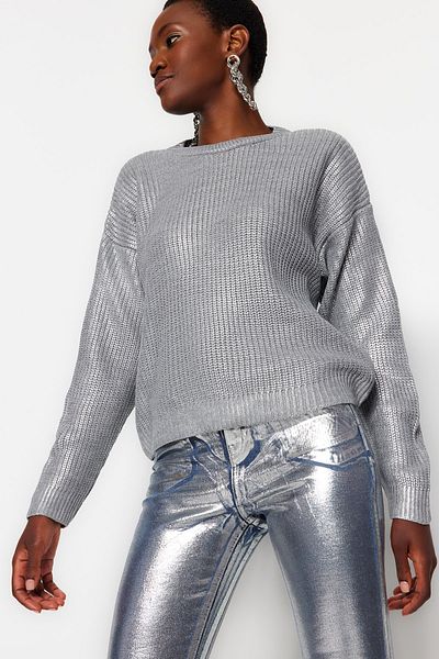 Trendyol Collection Gray Foiled Printed Knitwear Sweater TWOAW24KZ00708