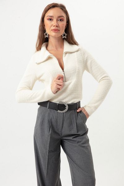 Lafaba Ecrufarbener Damenpullover mit Kragen und Reißverschluss