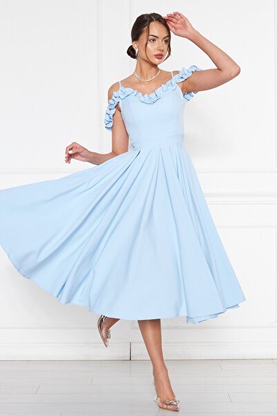 NO48 Bebe Mavi Askılı Yaka Fırfır Detay Düşük Omuz Dökümlü Kumaş Midi Boy Mezuniyet Ve Abiye Elbise