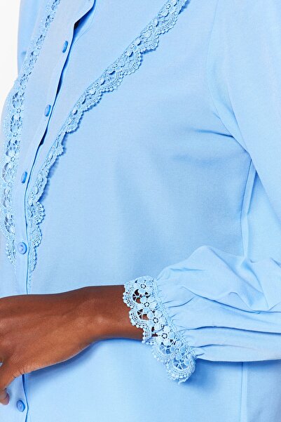 Trendyol Collection Kék csipke pamut szőtt ing TWOAW21GO0077