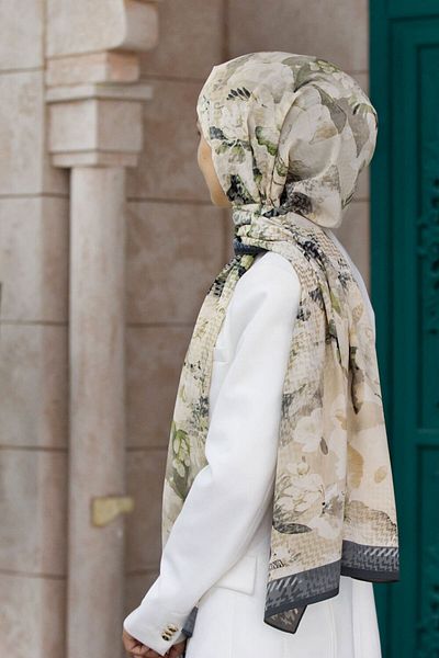 Vissona Γυναικείο πέτρινο σάλι πολυτελείας Medina Silk Color